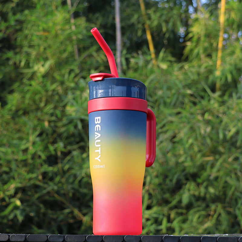 Multi-color Car Cup Ice Master Plastic Water Cup, a Large-capacity Cup Suitable for Sports and Outdoor Use, for Both Men and Women