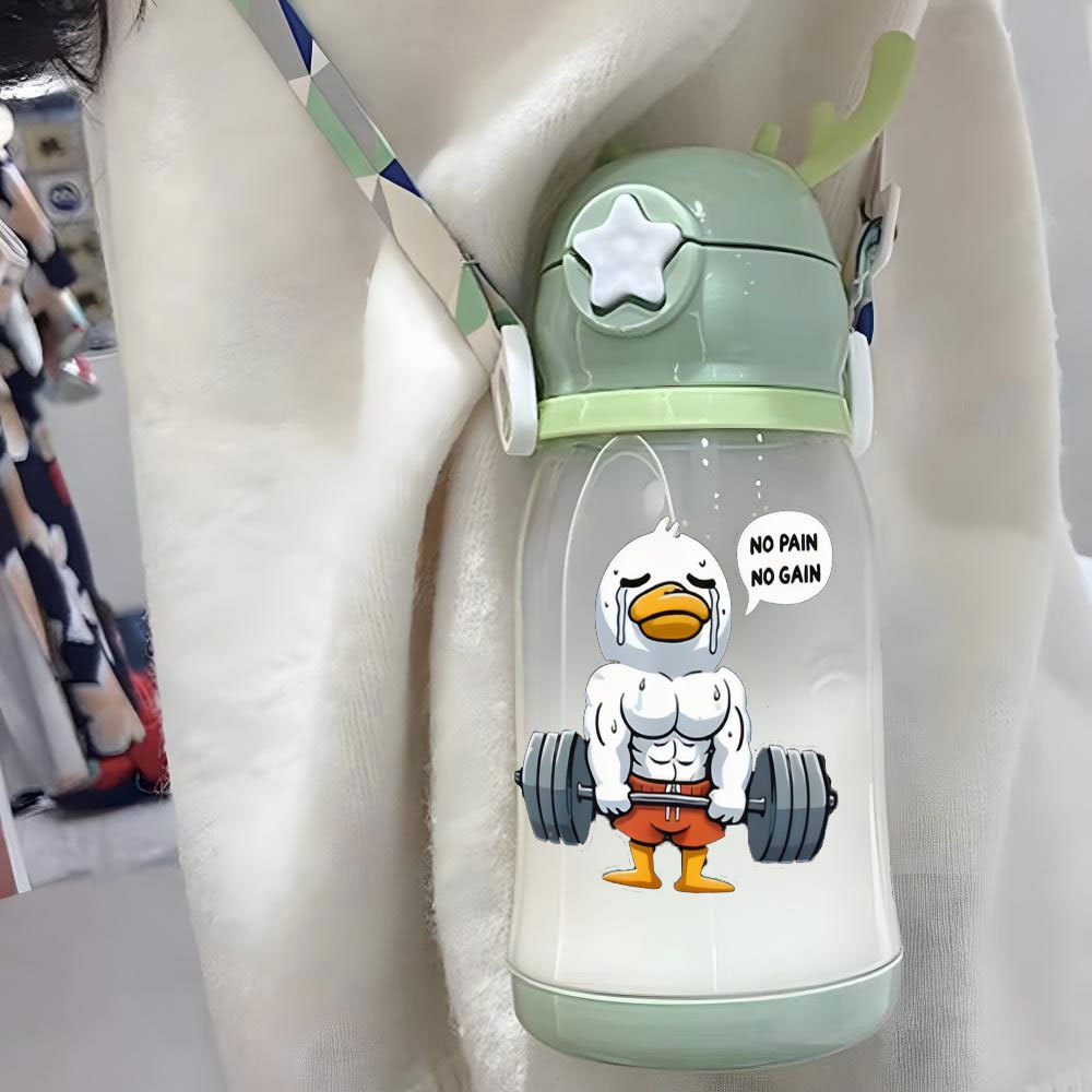 Christmas Thanksgiving 1pc, 20.29oz, Plastic Cup, Ducks Weeping in Fitness Designs, Antler Water Container, Plastic Bouncing Cup, Shoulder Strap, Water Bottle, Ideal for Outdoor Activities, Sports, Fitness, Cycling Water Container, Portable Straw Cup